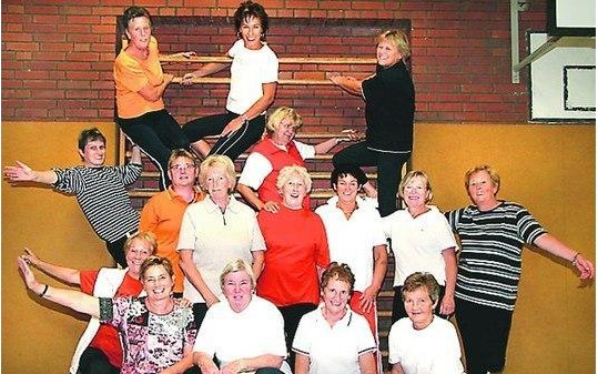 Haben immer noch Spaß am Sport: Die Frauen der Gymnastikgruppe des STV Barßels. Bild: PASSMANN :: NWZ-online, 20.09.2008